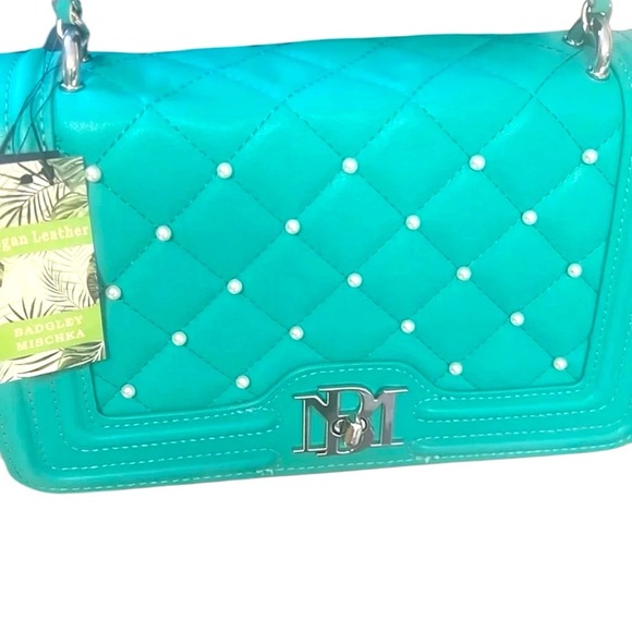 NWT Baffled Mishchka Letter Lock crossbody with bombe & pearls - Picture 6 of 10